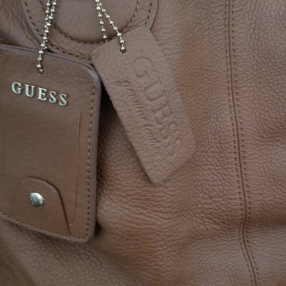 All Leather tan Guess purse - Picture 3 of 4